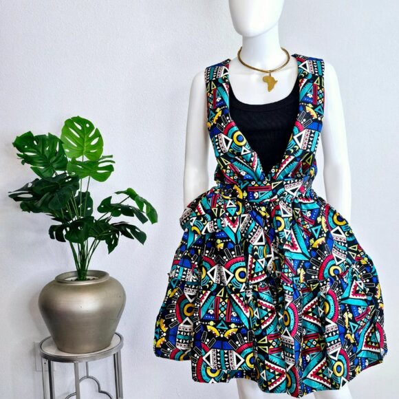 Infinity Strap Skort Set: Silk Feel Flare Shorts with Head Wrap - Picture 3 of 4